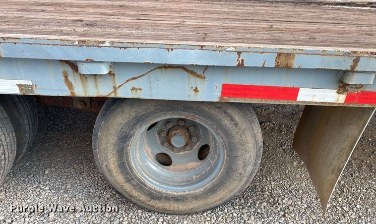 image for item DI7846 1982 Belshe T-8GN  equipment trailer