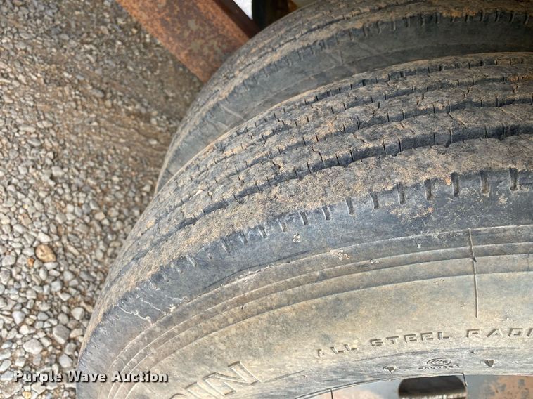 image for item DI7846 1982 Belshe T-8GN  equipment trailer