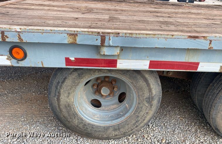 image for item DI7846 1982 Belshe T-8GN  equipment trailer