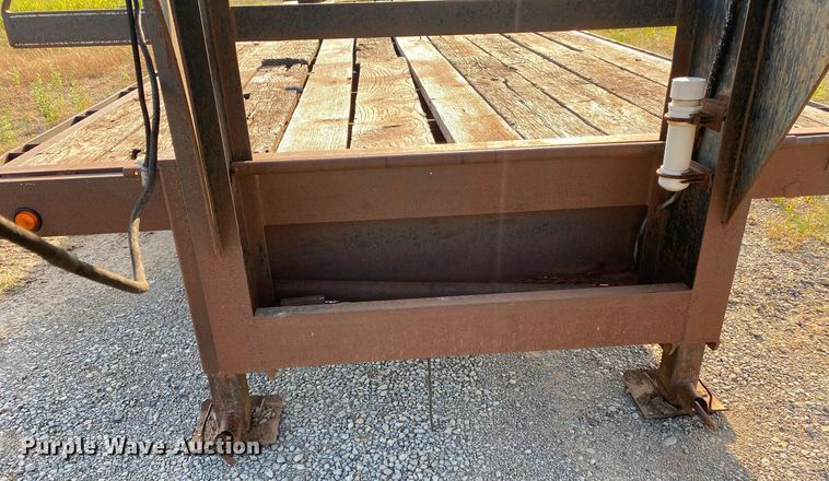 image for item DI7848 1990  Equipment trailer