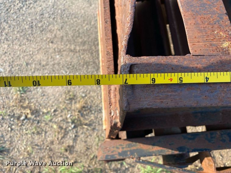 image for item DI7848 1990  Equipment trailer