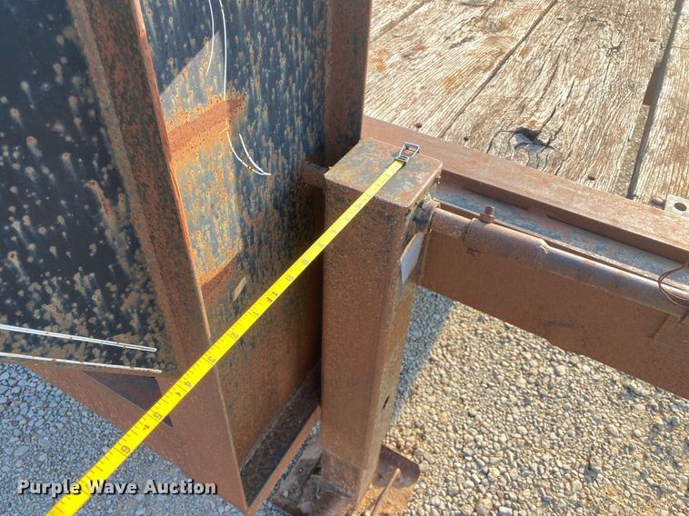 image for item DI7848 1990  Equipment trailer