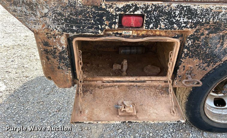 image for item DI7849 2015 Dodge Ram 4500HD  Crew Cab winch truck