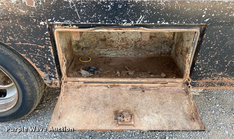 image for item DI7849 2015 Dodge Ram 4500HD  Crew Cab winch truck