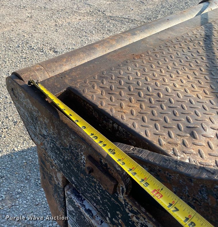 image for item DI7849 2015 Dodge Ram 4500HD  Crew Cab winch truck