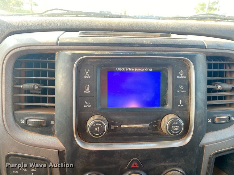 image for item DI7849 2015 Dodge Ram 4500HD  Crew Cab winch truck