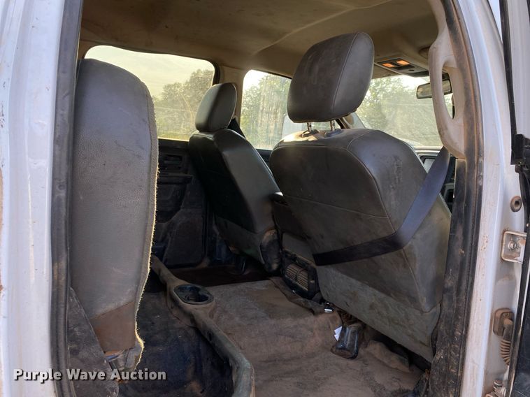 image for item DI7849 2015 Dodge Ram 4500HD  Crew Cab winch truck