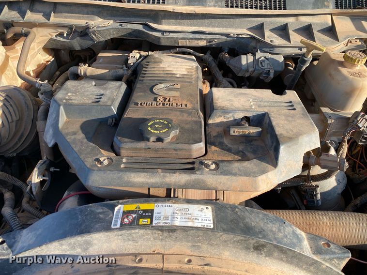 image for item DI7849 2015 Dodge Ram 4500HD  Crew Cab winch truck