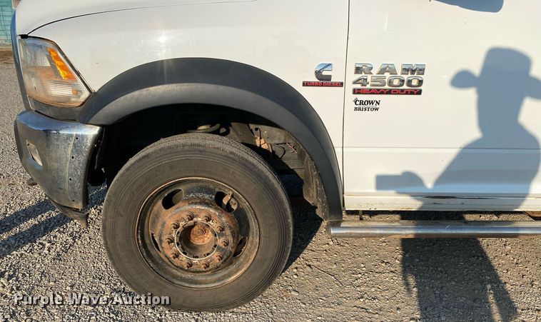 image for item DI7849 2015 Dodge Ram 4500HD  Crew Cab winch truck