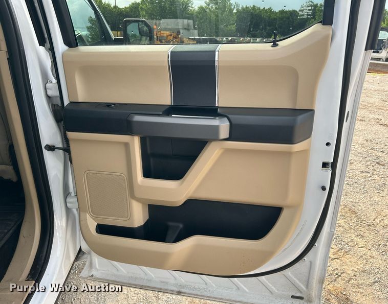 image for item DI7850 2015 Ford F150  SuperCrew pickup truck