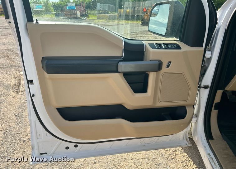 image for item DI7851 2017 Ford F150  SuperCrew pickup truck