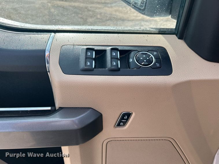 image for item DI7851 2017 Ford F150  SuperCrew pickup truck