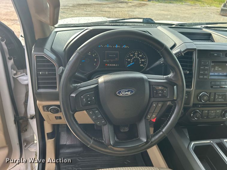 image for item DI7851 2017 Ford F150  SuperCrew pickup truck