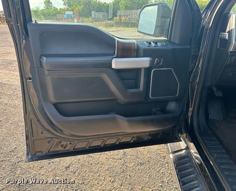 image for item DI7852 2015 Ford F150  SuperCrew pickup truck