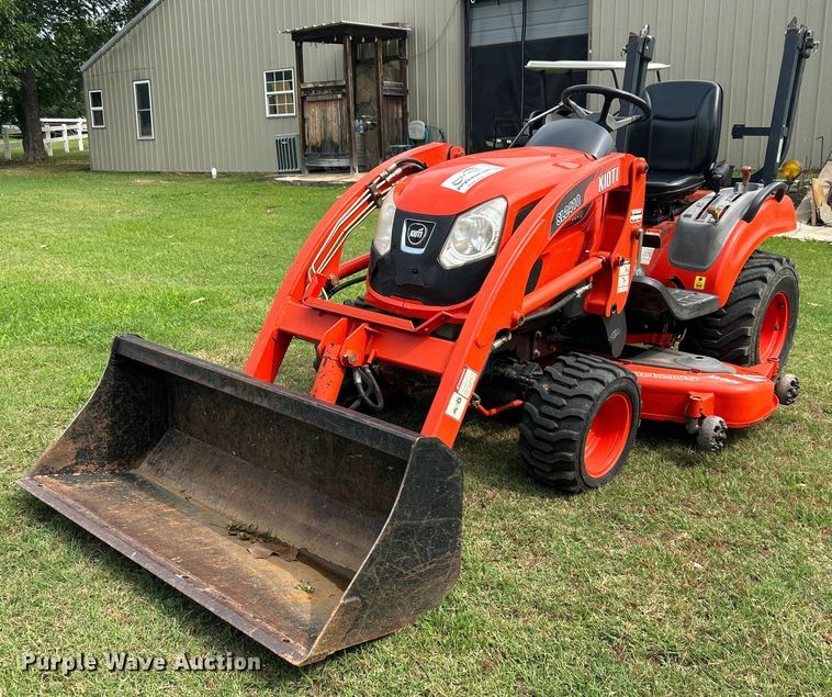 image for item DI7856 2012 Kioti CS2410  MFWD tractor