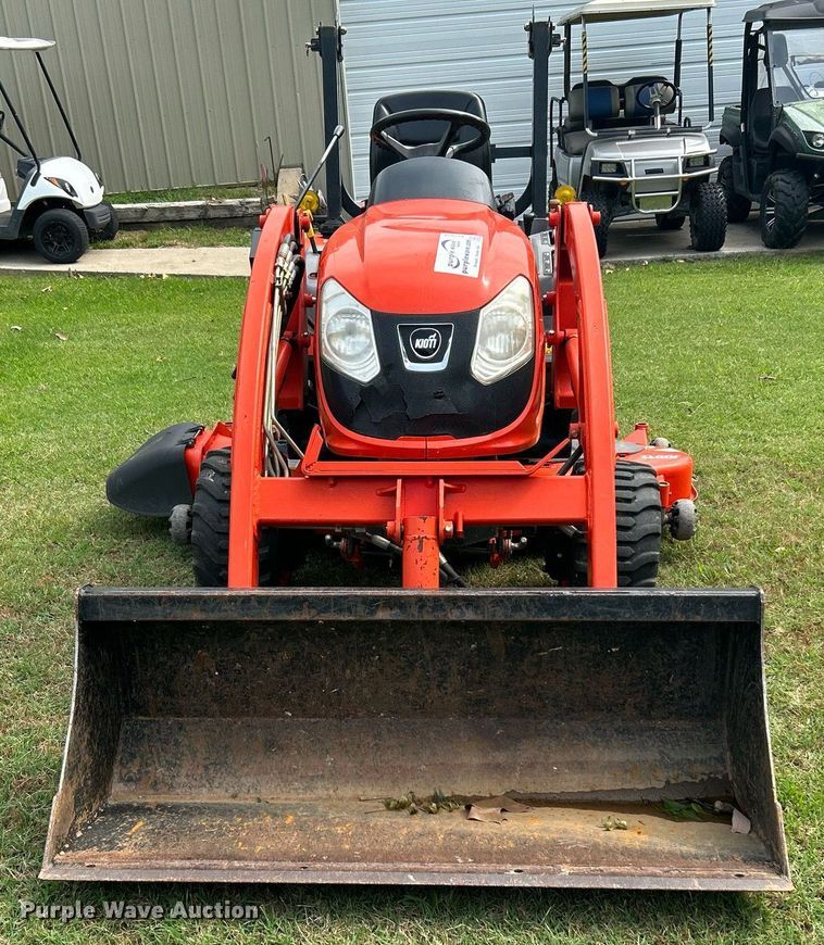 image for item DI7856 2012 Kioti CS2410  MFWD tractor