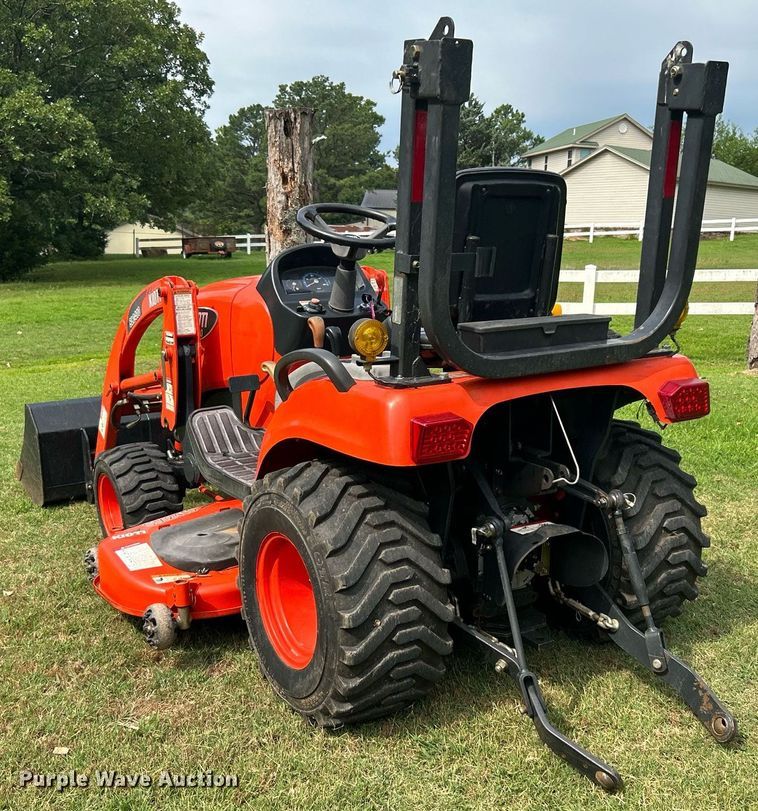 image for item DI7856 2012 Kioti CS2410  MFWD tractor