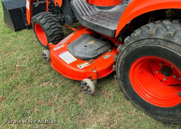 image for item DI7856 2012 Kioti CS2410  MFWD tractor