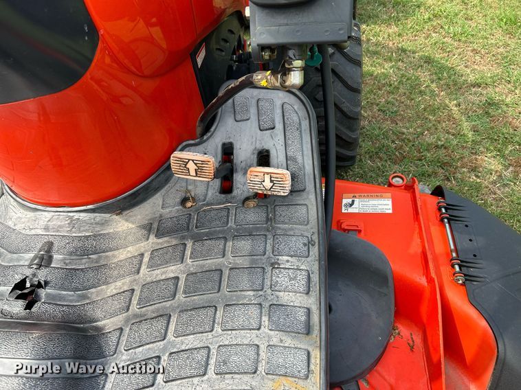 image for item DI7856 2012 Kioti CS2410  MFWD tractor