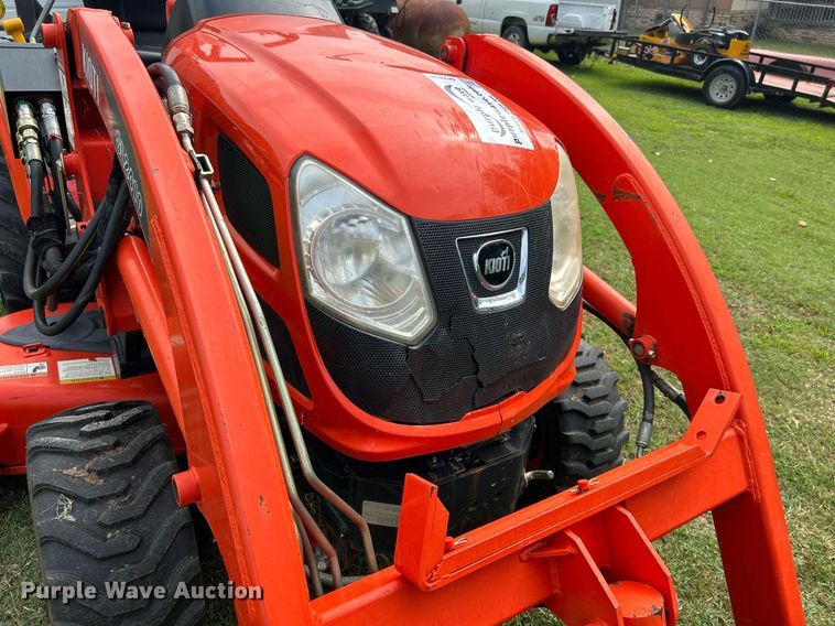 image for item DI7856 2012 Kioti CS2410  MFWD tractor