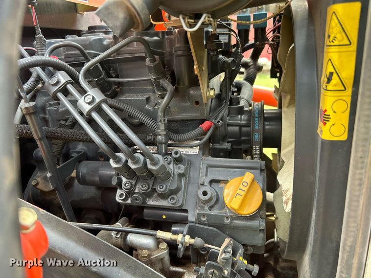 image for item DI7856 2012 Kioti CS2410  MFWD tractor