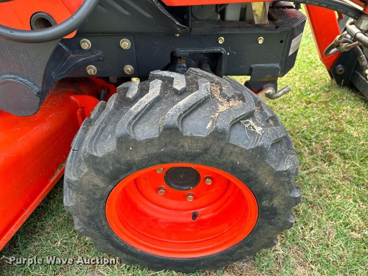 image for item DI7856 2012 Kioti CS2410  MFWD tractor