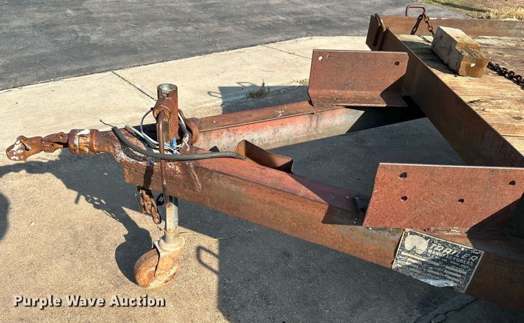 image for item DI7858 1984 Trailer Manufacturers  utility trailer
