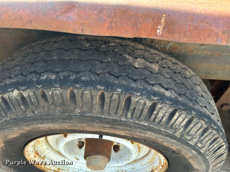 image for item DI7858 1984 Trailer Manufacturers  utility trailer