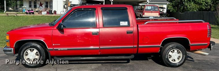 image for item DI7859 1997 Chevrolet C1500  Crew Cab pickup truck