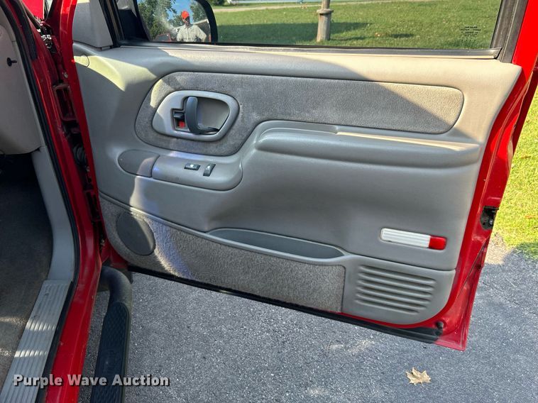 image for item DI7859 1997 Chevrolet C1500  Crew Cab pickup truck