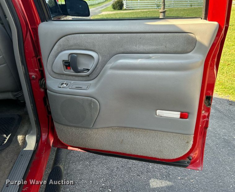 image for item DI7859 1997 Chevrolet C1500  Crew Cab pickup truck