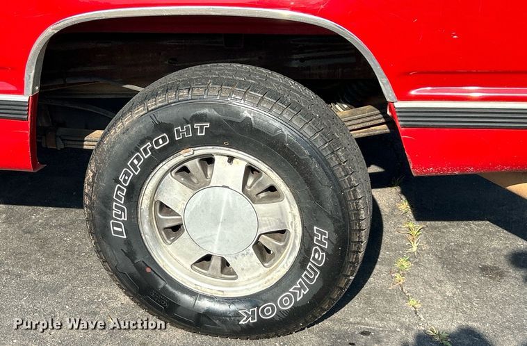 image for item DI7859 1997 Chevrolet C1500  Crew Cab pickup truck