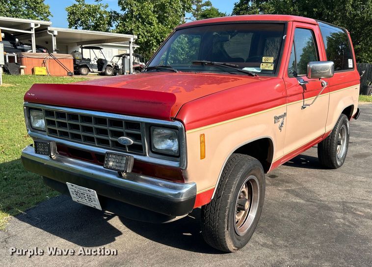 image for item DI7860 1987 Ford Bronco II  SUV