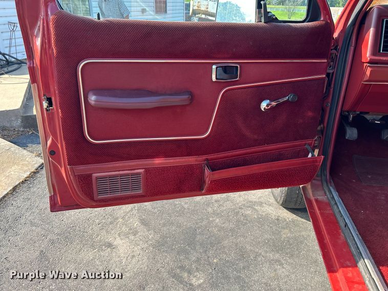 image for item DI7860 1987 Ford Bronco II  SUV