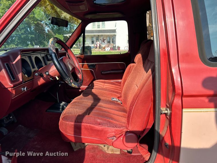 image for item DI7860 1987 Ford Bronco II  SUV