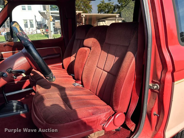 image for item DI7860 1987 Ford Bronco II  SUV