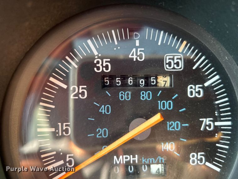 image for item DI7860 1987 Ford Bronco II  SUV