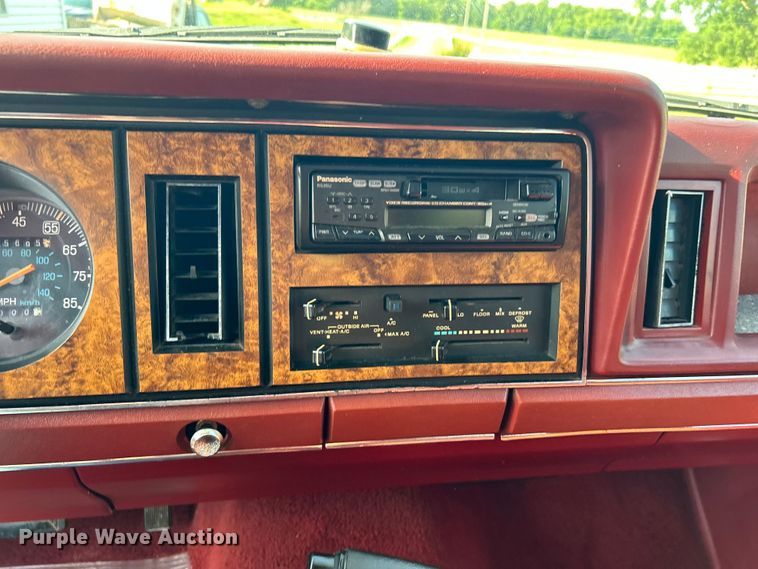 image for item DI7860 1987 Ford Bronco II  SUV