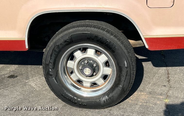 image for item DI7860 1987 Ford Bronco II  SUV