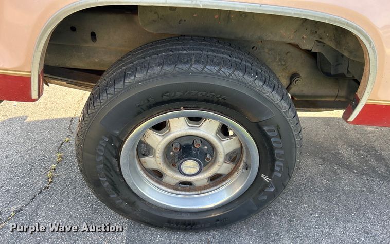 image for item DI7860 1987 Ford Bronco II  SUV