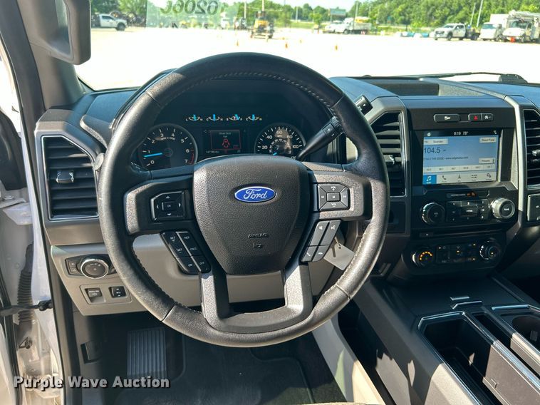 image for item DI7870 2018 Ford F150 XLT  SuperCrew pickup truck