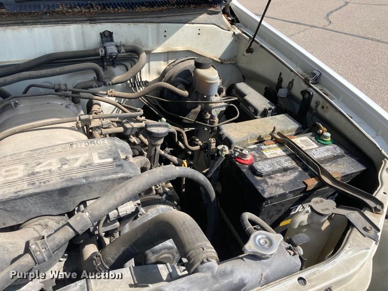 image for item DJ6177 2001 Toyota Sequoia  SUV