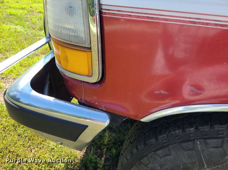 image for item DK1874 1992 Ford F250 XLT  SuperCab pickup truck