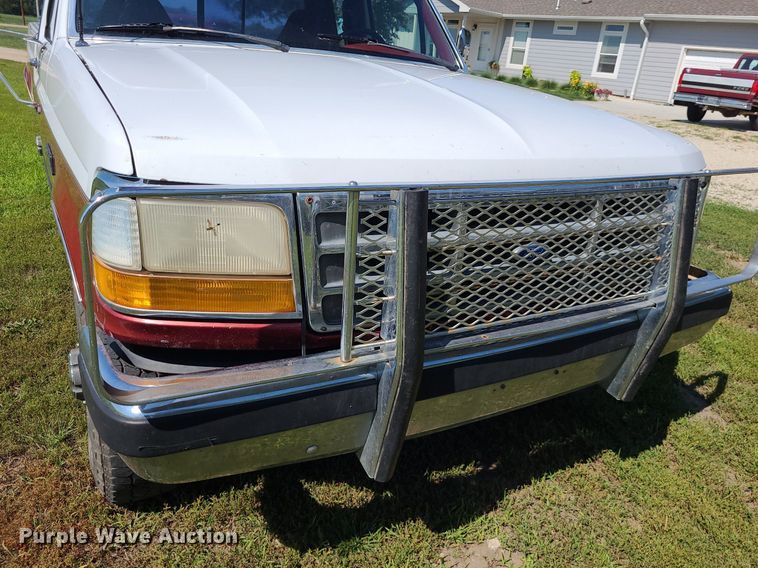 image for item DK1874 1992 Ford F250 XLT  SuperCab pickup truck