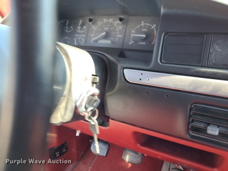 image for item DK1874 1992 Ford F250 XLT  SuperCab pickup truck