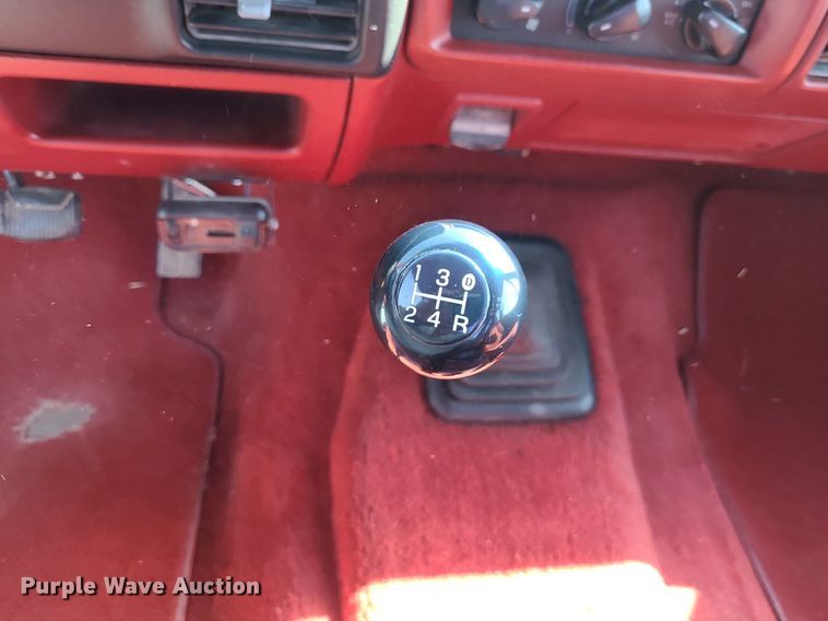 image for item DK1874 1992 Ford F250 XLT  SuperCab pickup truck