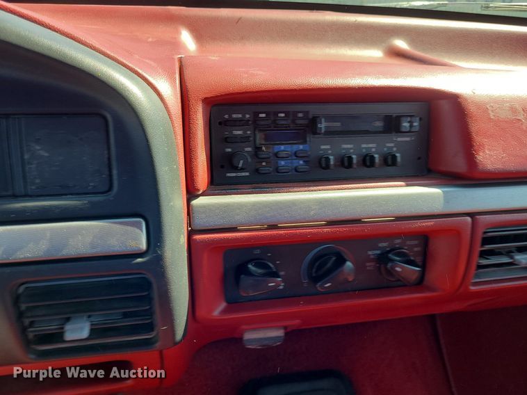 image for item DK1874 1992 Ford F250 XLT  SuperCab pickup truck