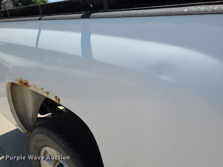 image for item DK1882 2010 Chevrolet Silverado 2500HD  Ext. Cab pickup truck