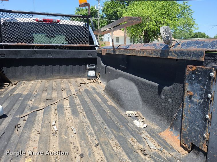 image for item DK1882 2010 Chevrolet Silverado 2500HD  Ext. Cab pickup truck