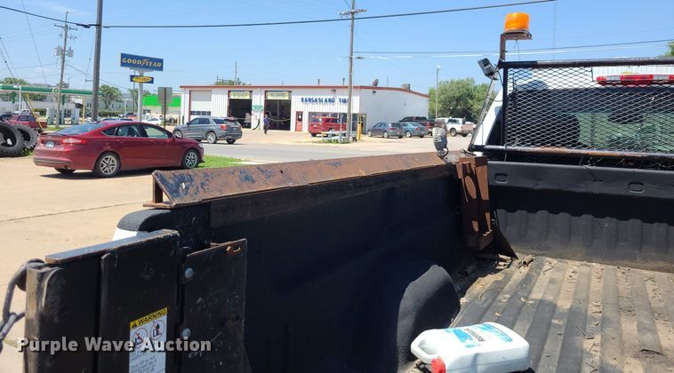 image for item DK1882 2010 Chevrolet Silverado 2500HD  Ext. Cab pickup truck